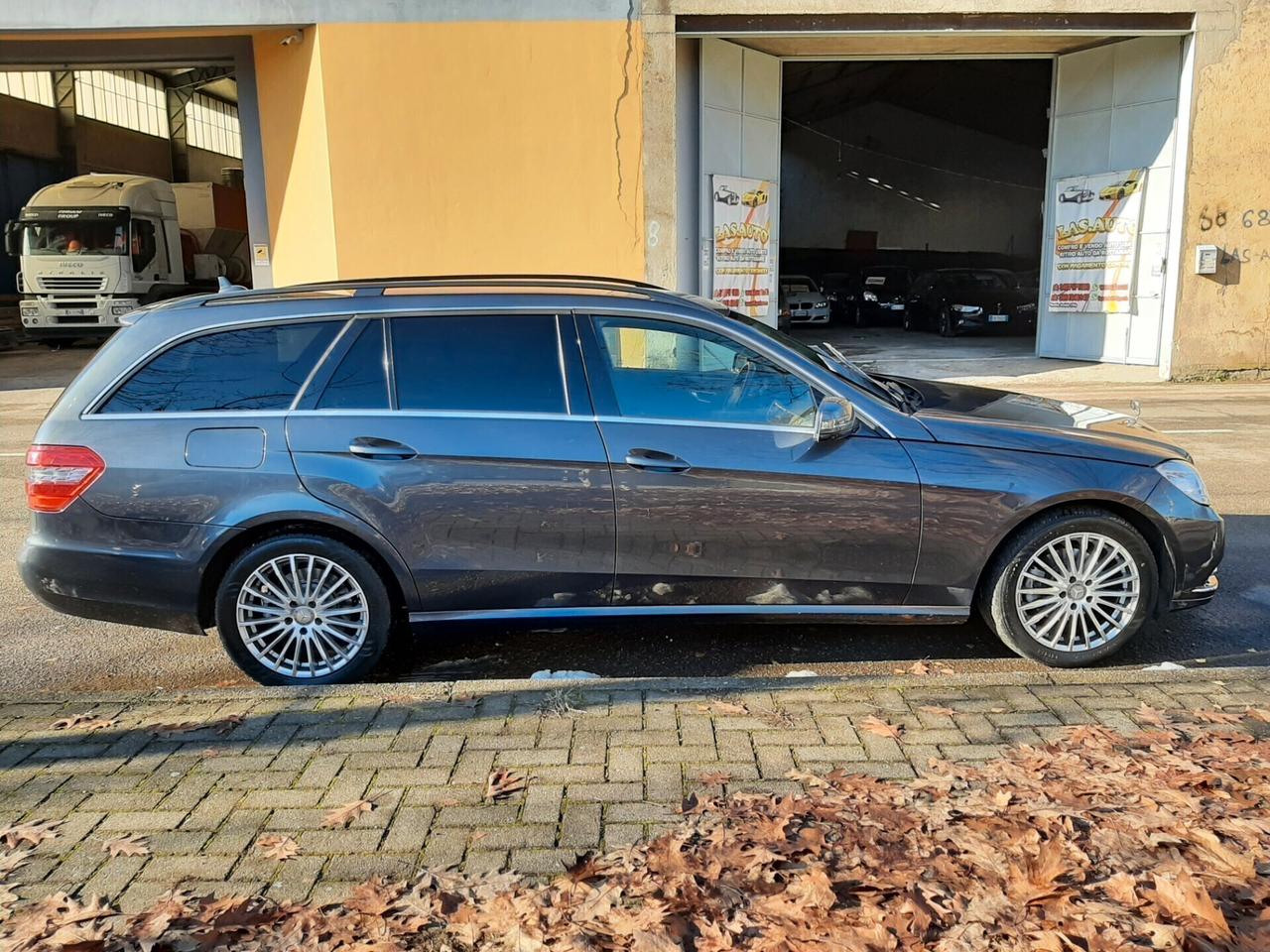 Mercedes-benz E 220 E 220 CDI S.W. BlueEFFICIENCY Avantgarde A SOLI 8.999 EURO