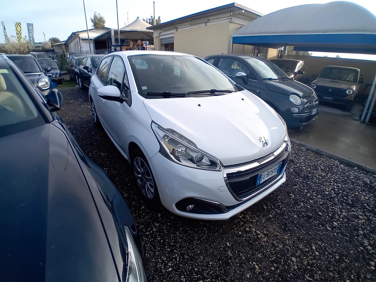 Peugeot 208 1.2 5 porte FINANZIO