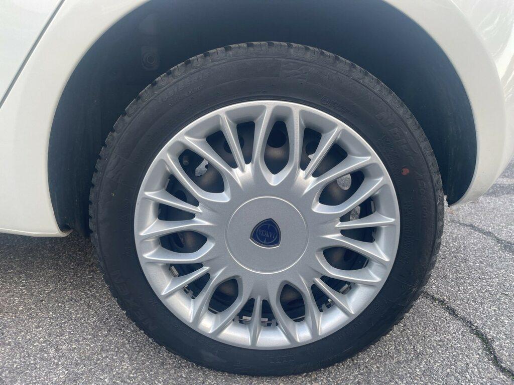 Lancia Ypsilon 5 Porte 1.2 Gold