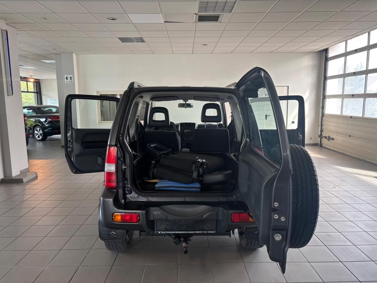 Suzuki Jimny Ranger Limited. Aria condizionata