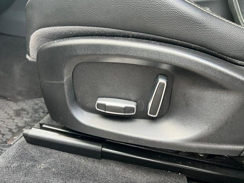 Jaguar F-Pace F-Pace 2.0 250 CV AWD aut.