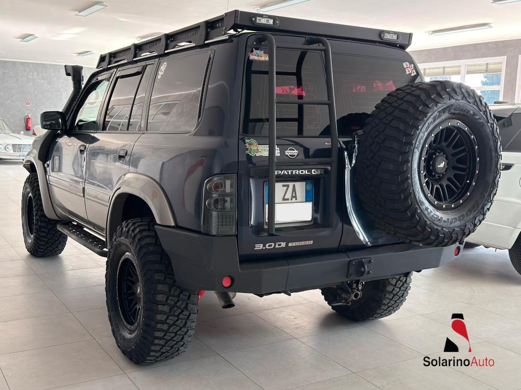 Nissan Patrol GR 5 Porte Patrol GR SW 3.0 td di Anniversary