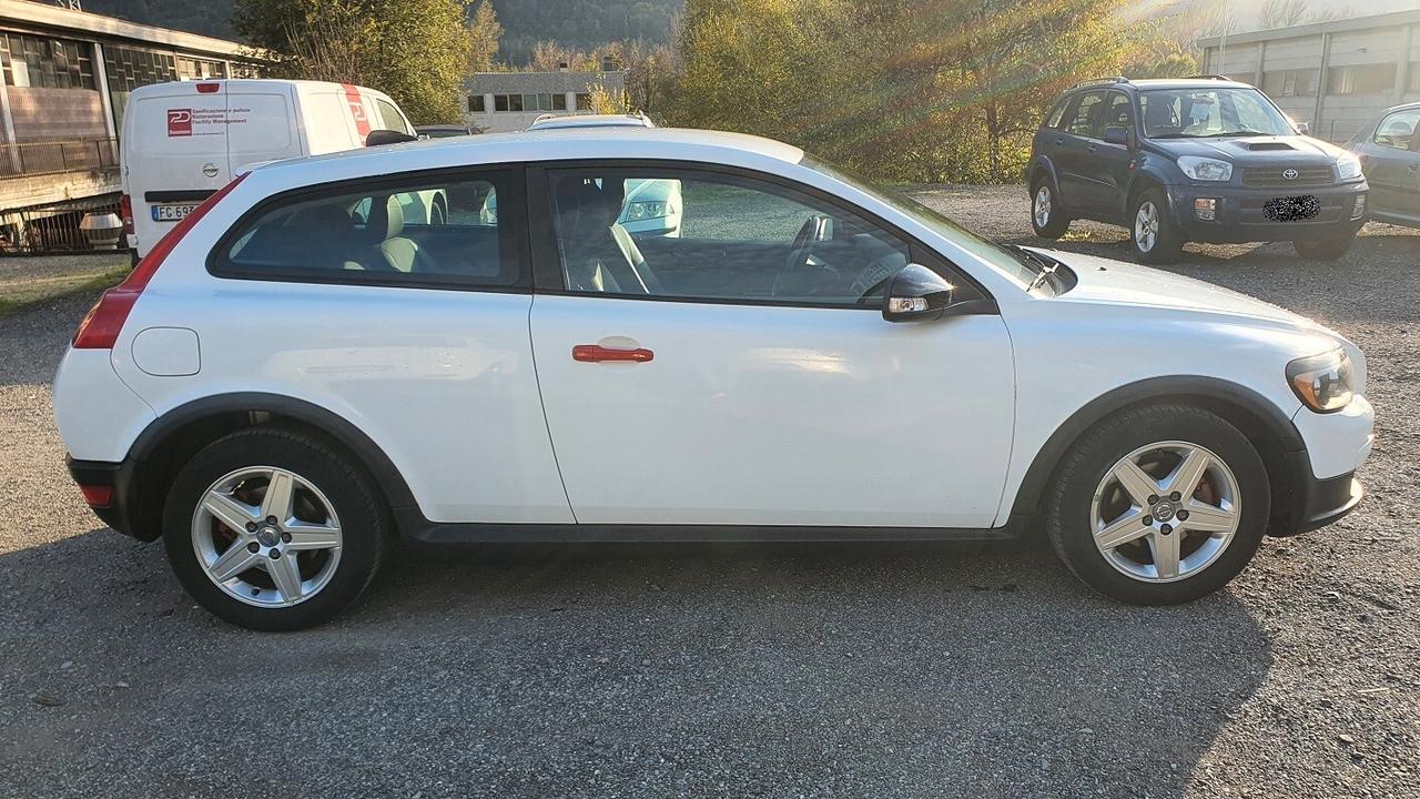 Volvo C30 1.6