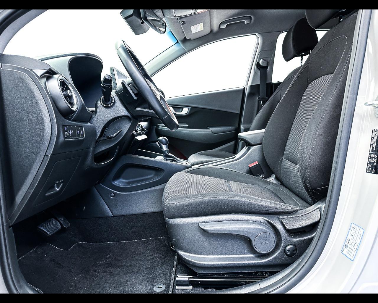 HYUNDAI Kona 1.6 CRDI 4WD Hybrid 48V DCT XLine