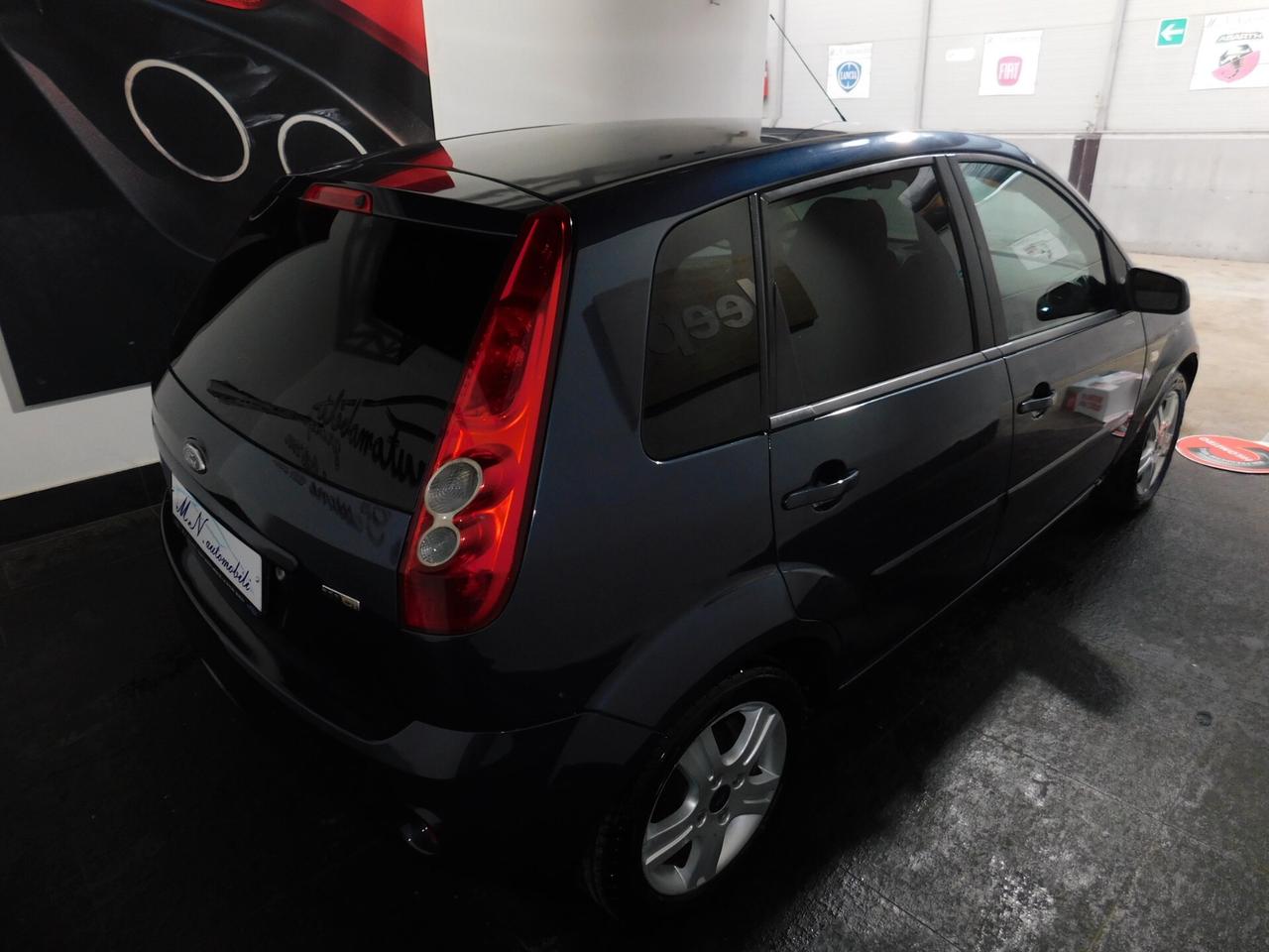 Ford Fiesta 1.4 TDCi 5p. Ghia