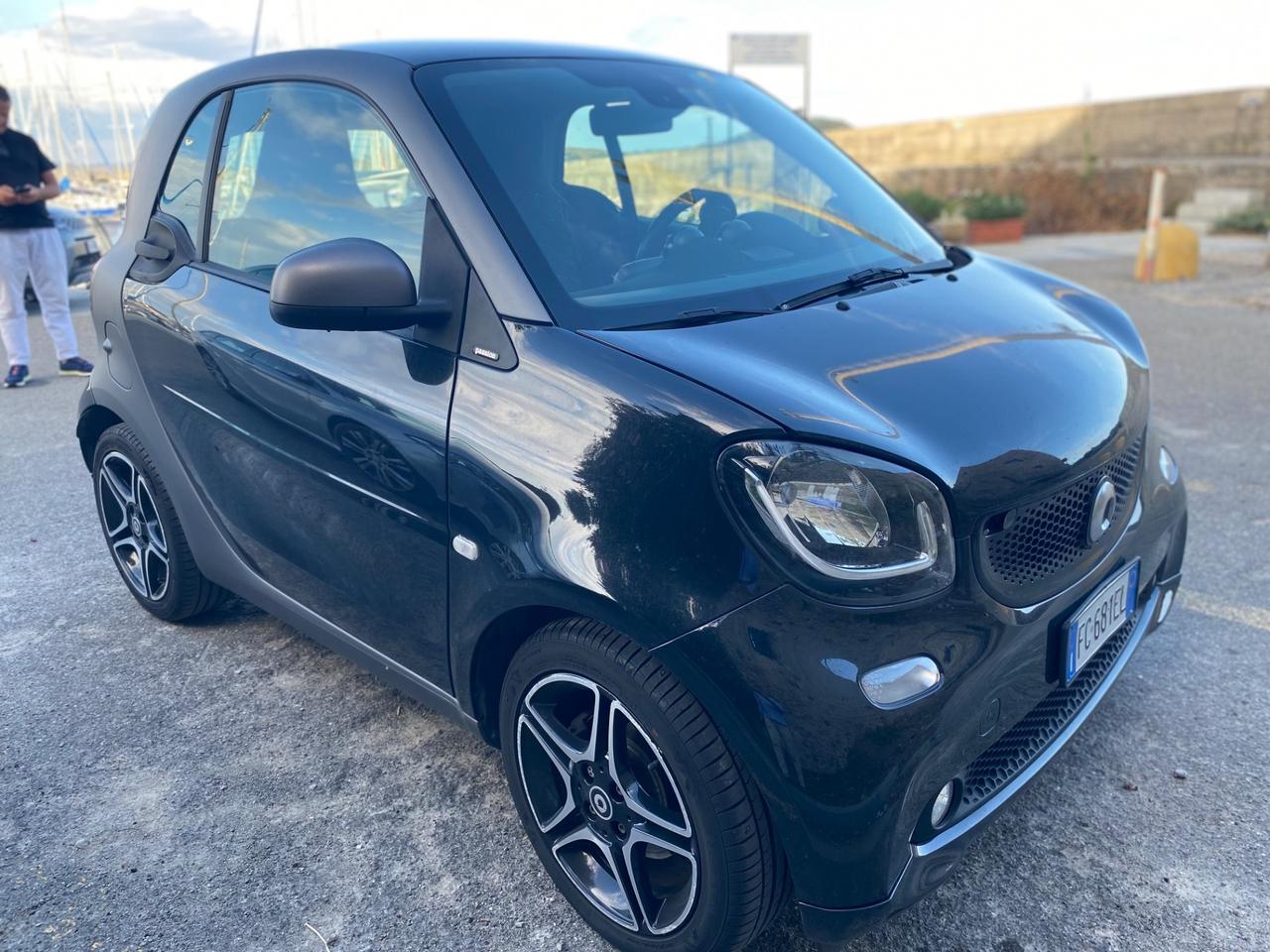 Smart ForTwo 90 0.9 Turbo twinamic JBL
