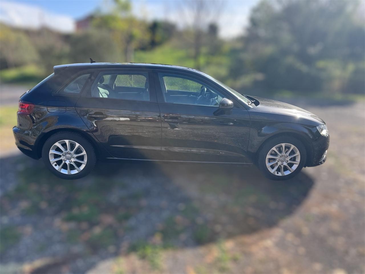 AUDI A3 SportBack 1.6 dci diesel -2016