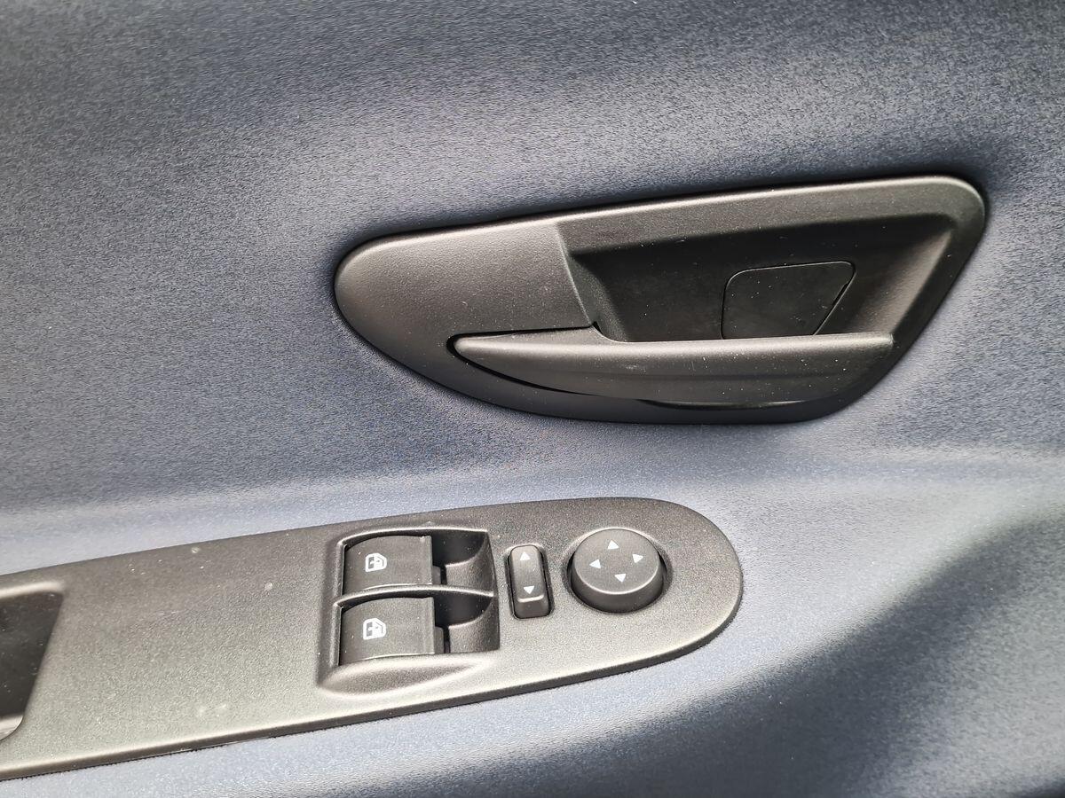 LANCIA YPSILON 1.0 HYBRID GOLD S&S