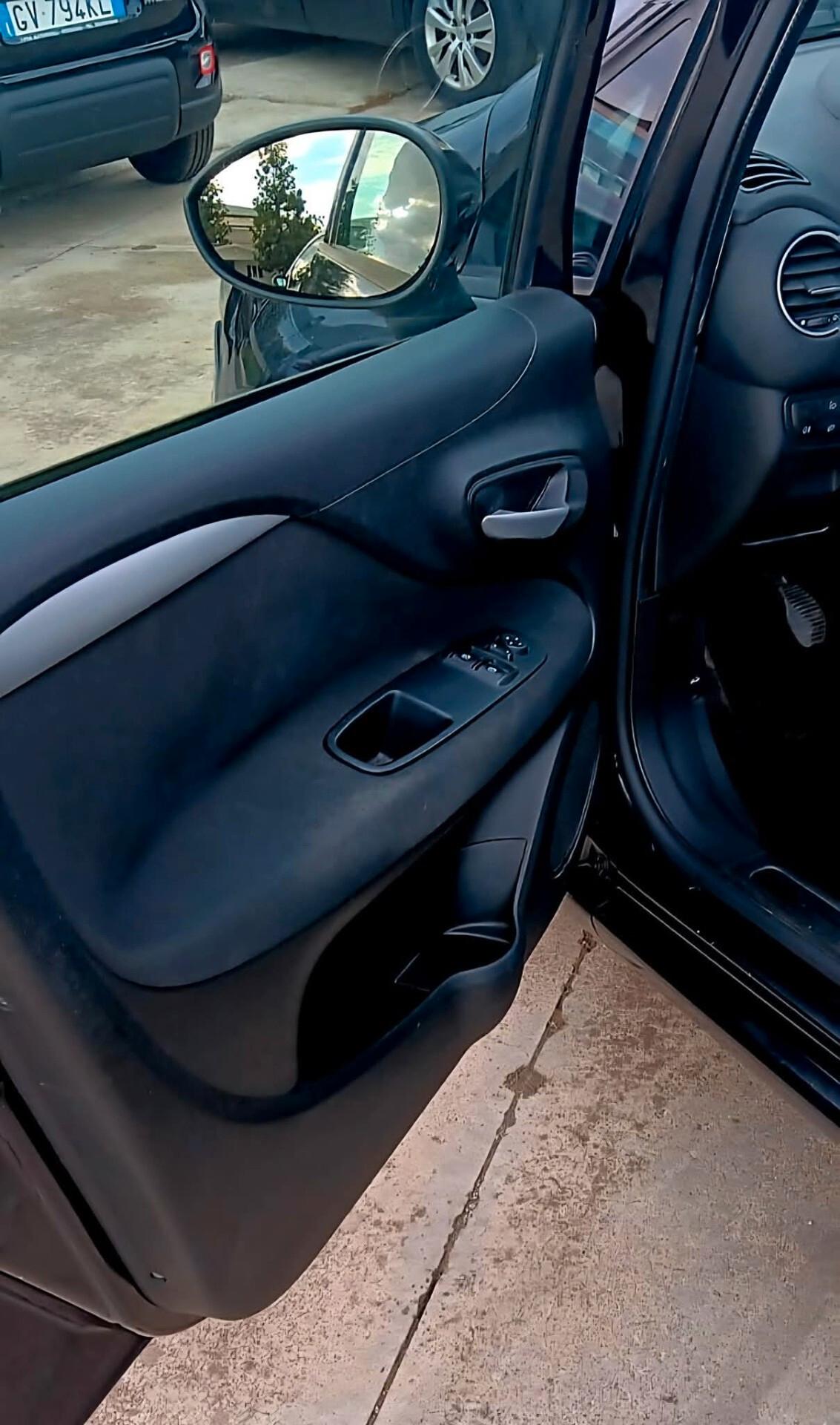 Fiat Grande Punto lounge