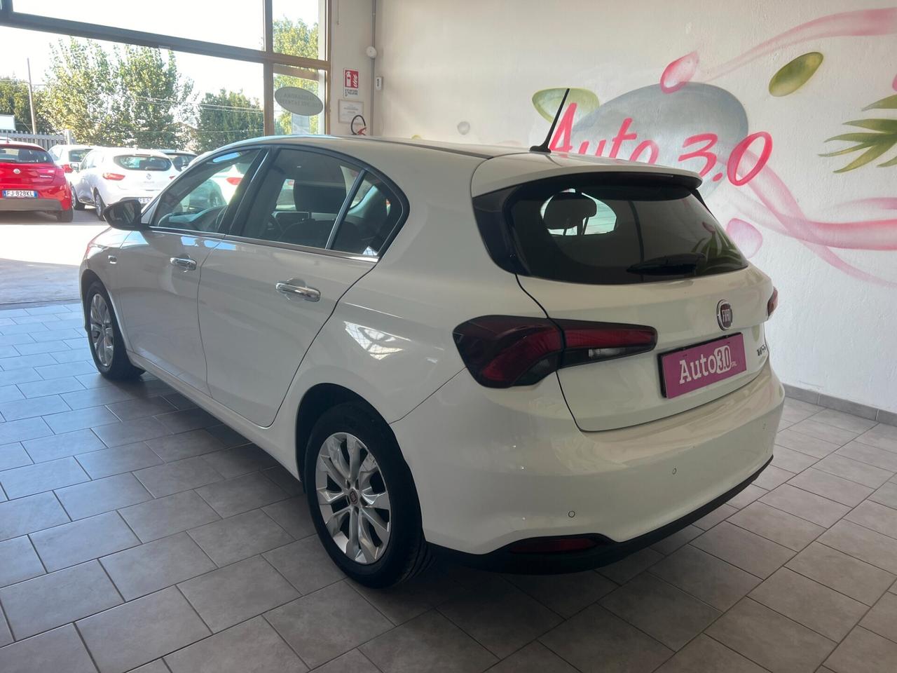 Fiat Tipo 1.6 Mjt S&S 5 porte Lounge IVA ESPOSTA