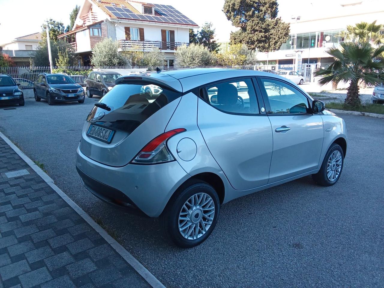 LANCIA YPS 0,9 METANO 85 CV GOLD 5P