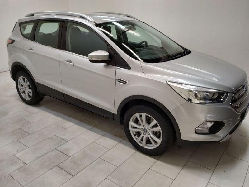 Ford Kuga 1.5 tdci Titanium Business s&s 2wd 120cv powershift