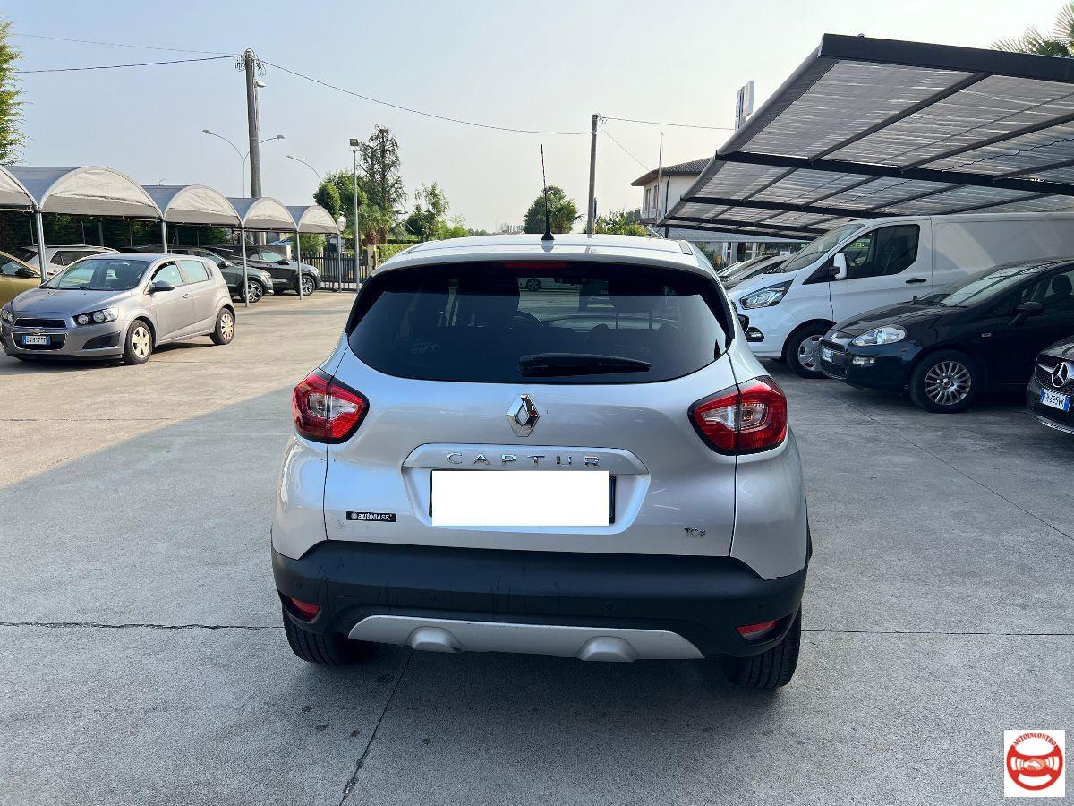 RENAULT - Captur 0.9 tce Live s&s 90cv