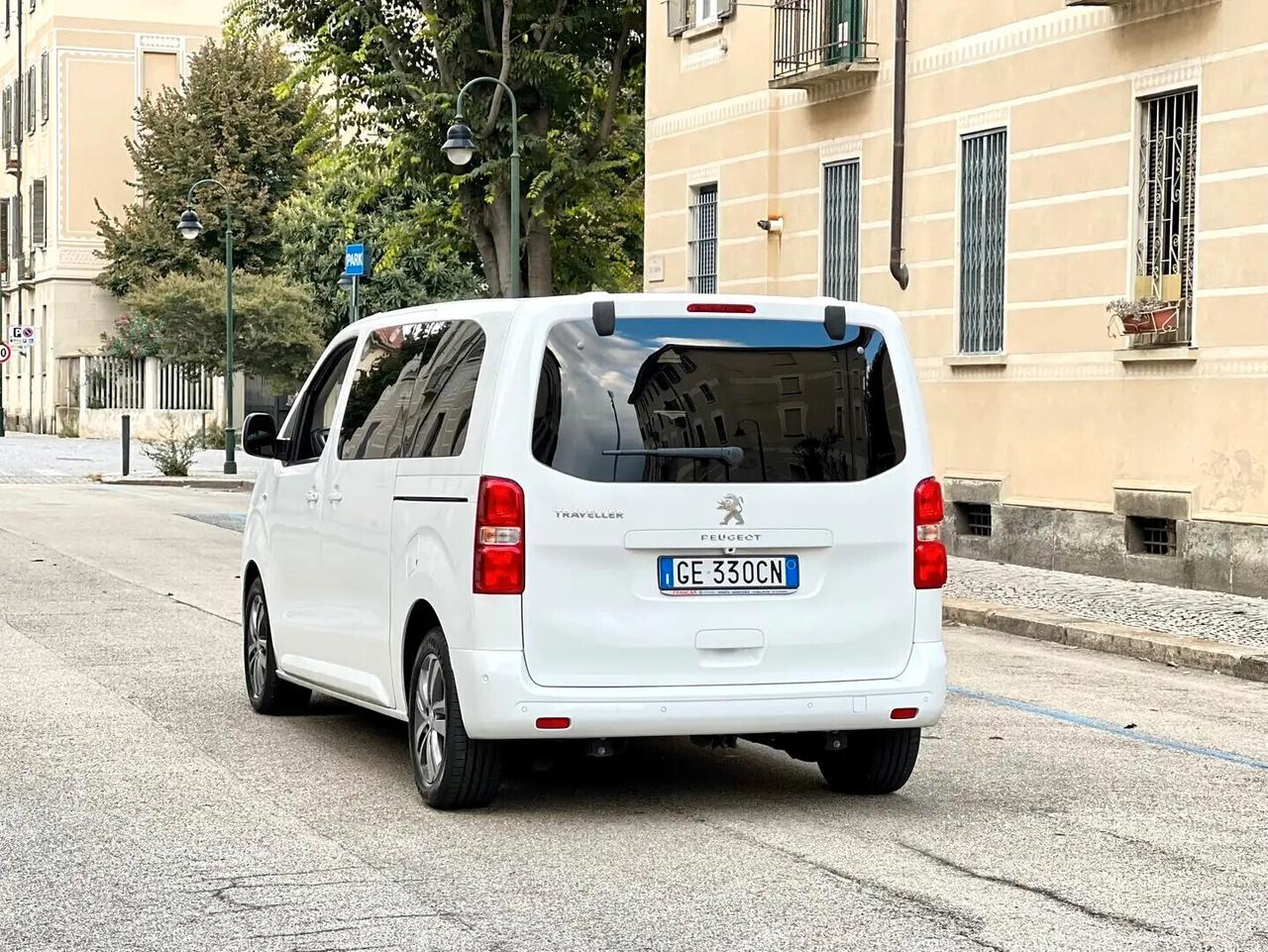 Peugeot Traveller M L2 2.0 BlueHDi 180cv EAT8 E6D 8Posti ALLURE