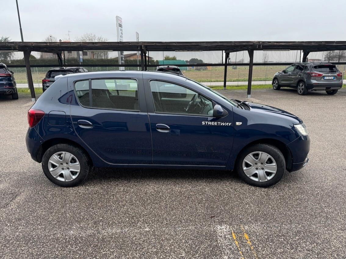 Dacia Sandero 1.0 Access 75cv UNICO PROPRIETARIO - NEOPATENTATI
