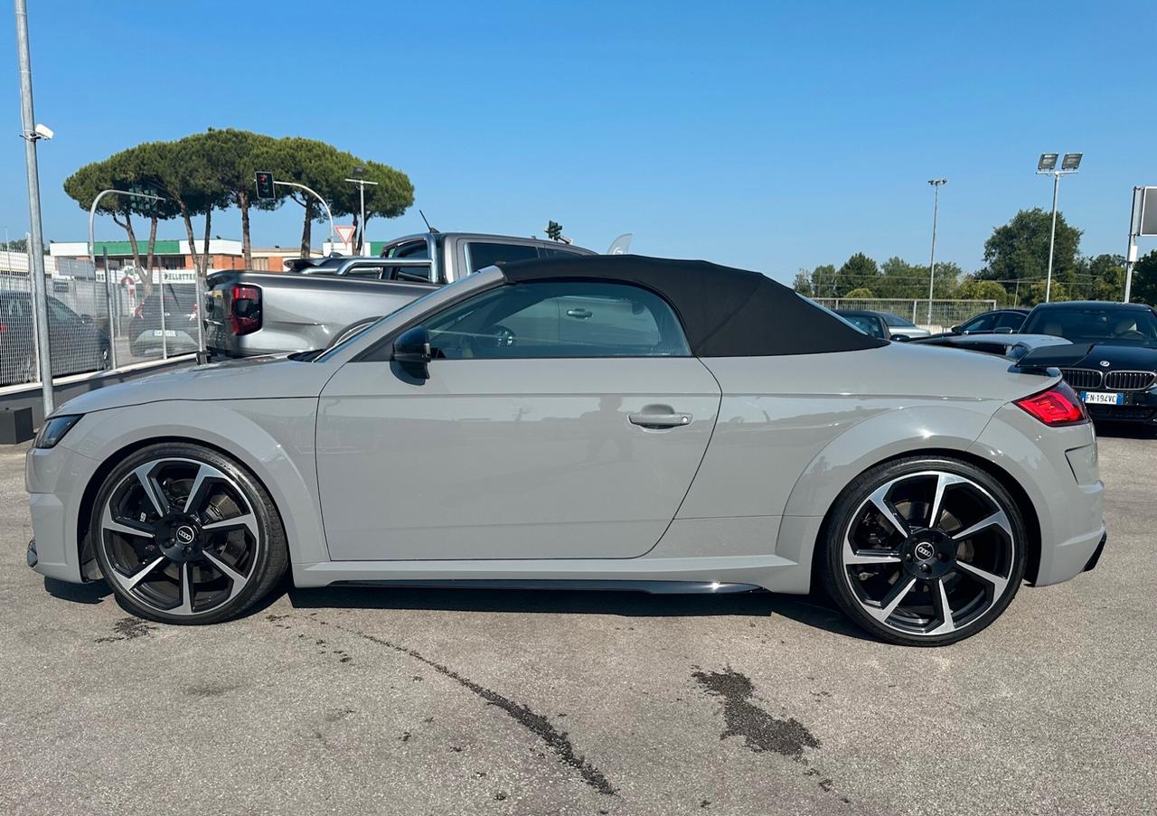 Audi TT RS Roadster 2.5 TFSI quattro S tronic/KM DOC. STUPENDA!!!!