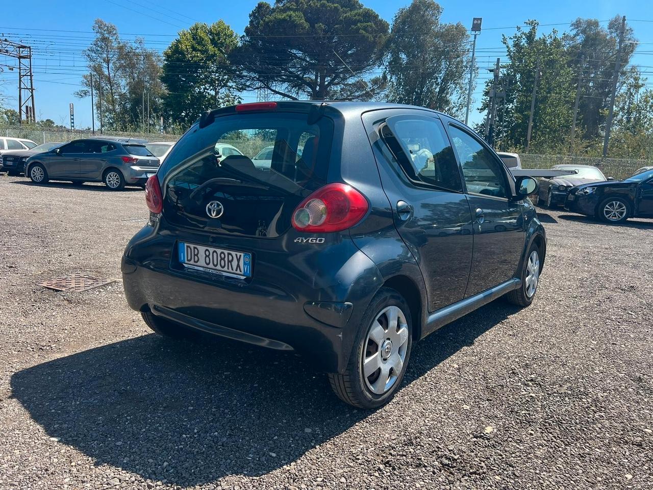 Toyota Aygo 1.0 12V VVT-i 5 porte Now