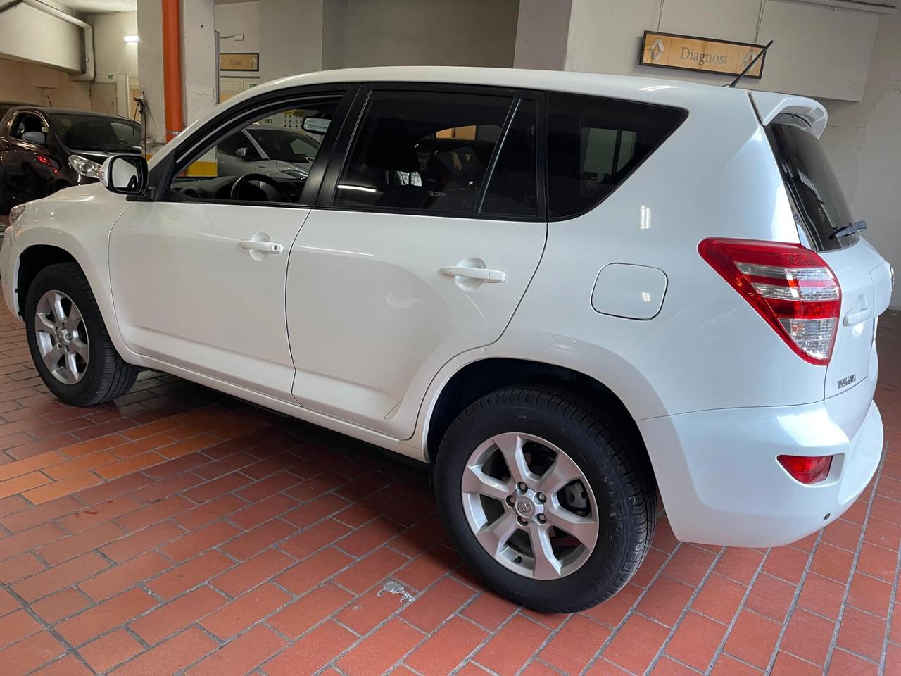 Toyota RAV 4 RAV4 Crossover 2.2 D-4D 150 CV DPF Exclusive