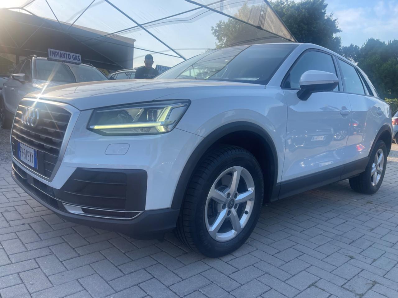 Audi Q2 30 TDI S tronic Business