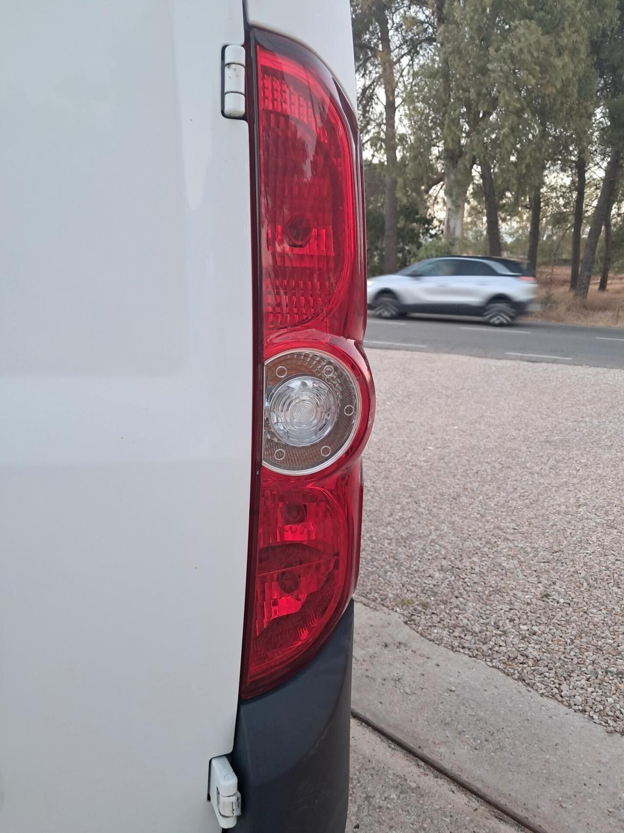 Fiat Doblò 1.6 MJT 105CV FURGONATA*CLIMA*SERVOSTERZO