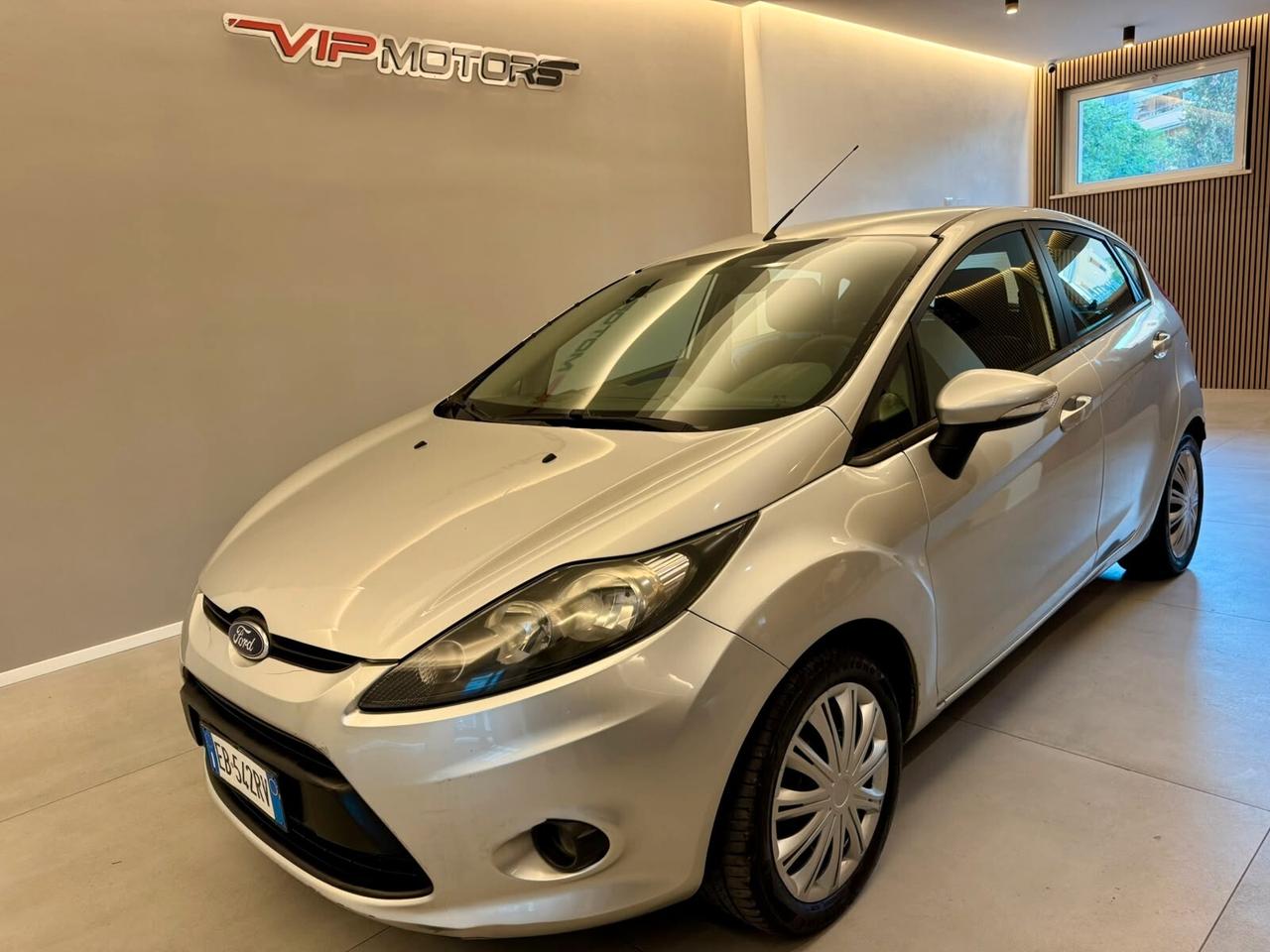 FORD FIESTA 1.4 GPL AUTOMATICA TITANIUM NEOPATENTATI