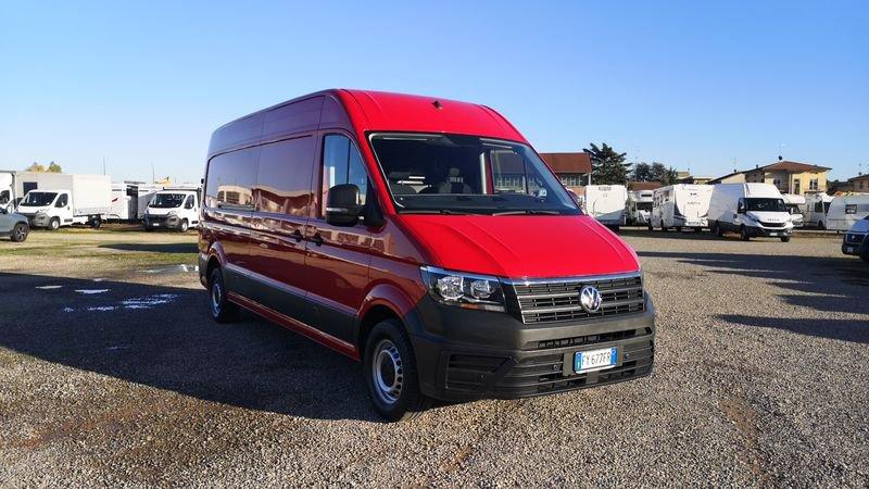 Volkswagen Crafter 35 2.0 TDI 140CV PL-TA Furgone con rampa moto