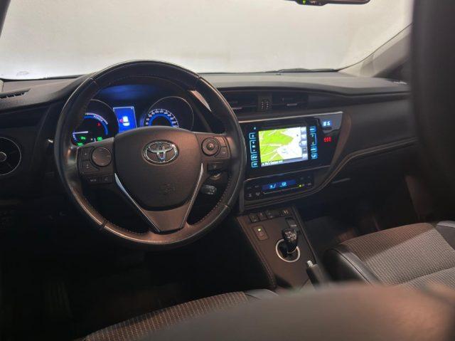 TOYOTA Auris 1.8 Hybrid Lounge