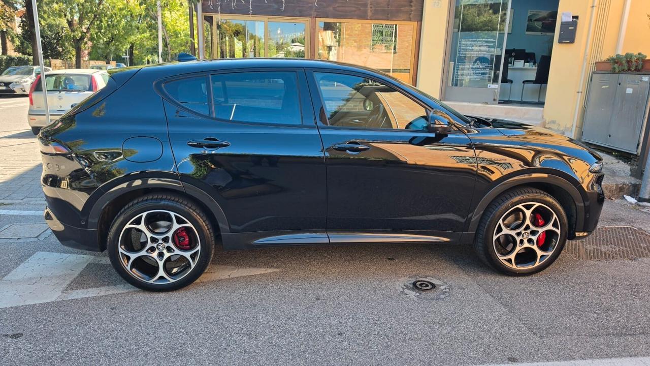 Alfa Romeo Tonale 1.3 280 CV PHEV AT6 Q4 Veloce