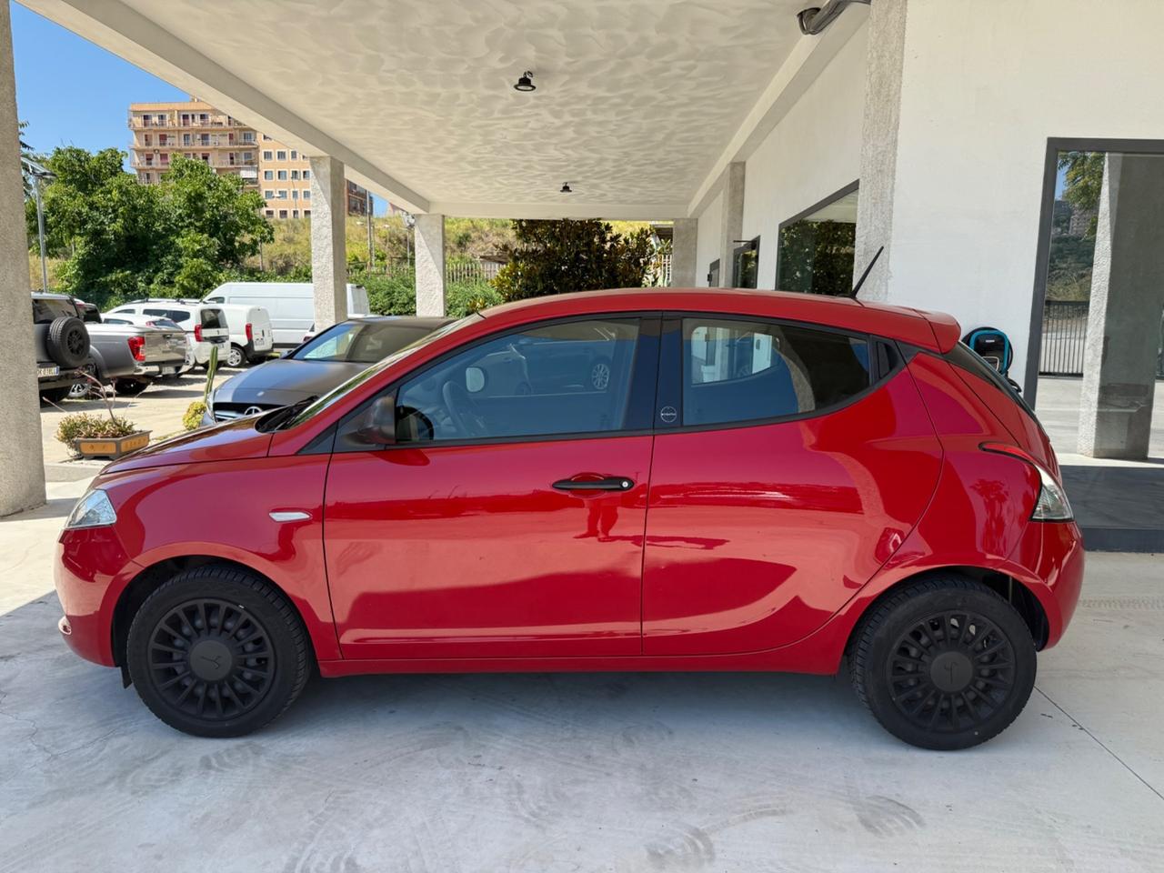 Lancia Ypsilon 1.0 FireFly 5 porte S&S Hybrid Ecochic Gold