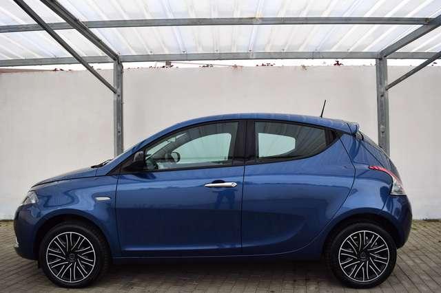 Lancia Ypsilon 1.0 Firefly Hybrid 70 cv Gold - 5 posti