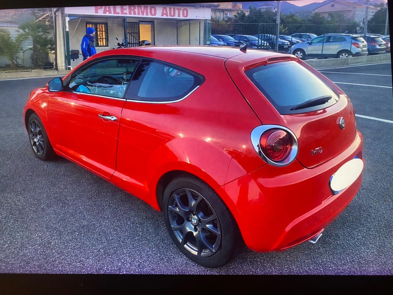 Alfa Romeo MiTo 1.6 JTDm 16V Distinctive Sport Pack