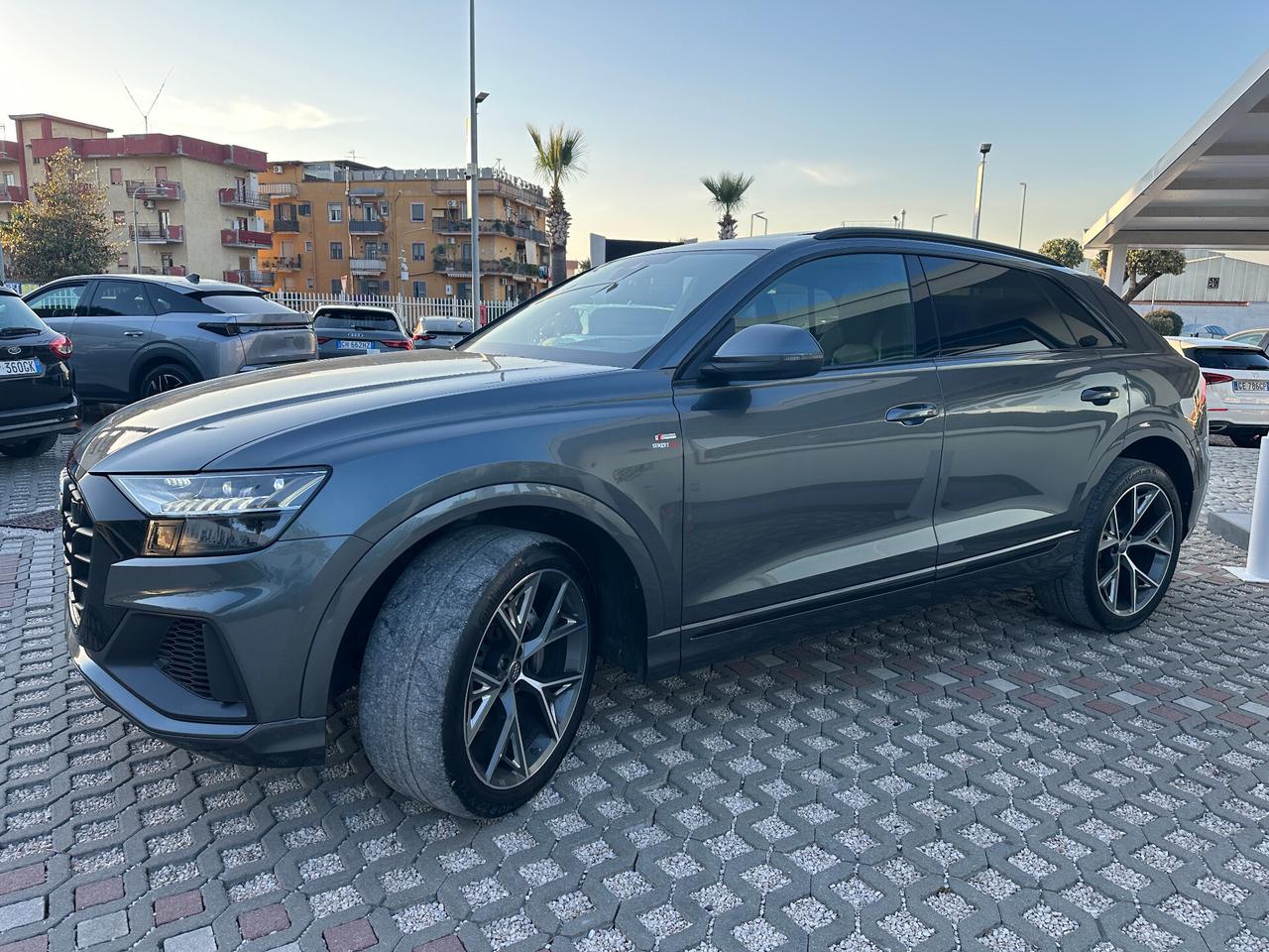 Audi Q8 50 TDI 286 CV quattro tiptronic Sport