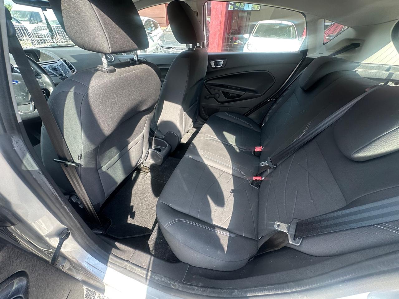 Ford Fiesta 1.5 TDCi 75CV 5 porte