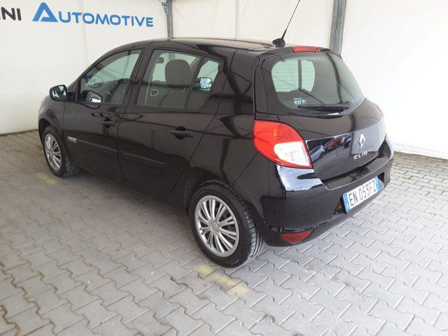 RENAULT Clio 1.2 16v 75cv 5 porte Dynamique *solo 39.600 Km*