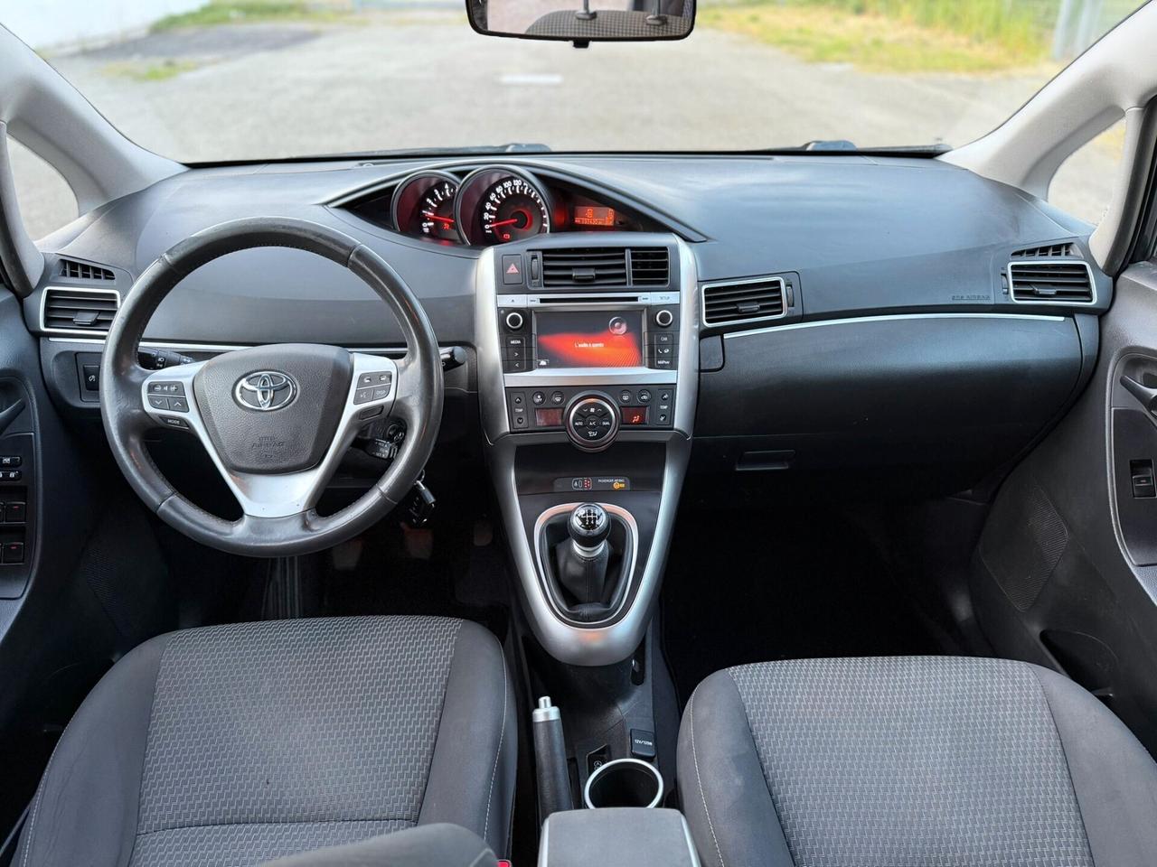 Toyota Verso 1.6 D-4D Luxury 7 posti EURO5B