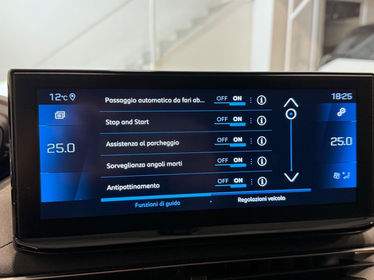 Peugeot 3008 BlueHDi 130 S&S EAT8 Allure