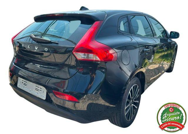 VOLVO V40 T2 Business