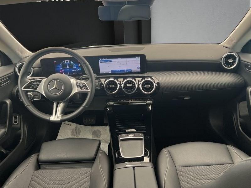 Mercedes-Benz CLA CLA 180 d Advanced