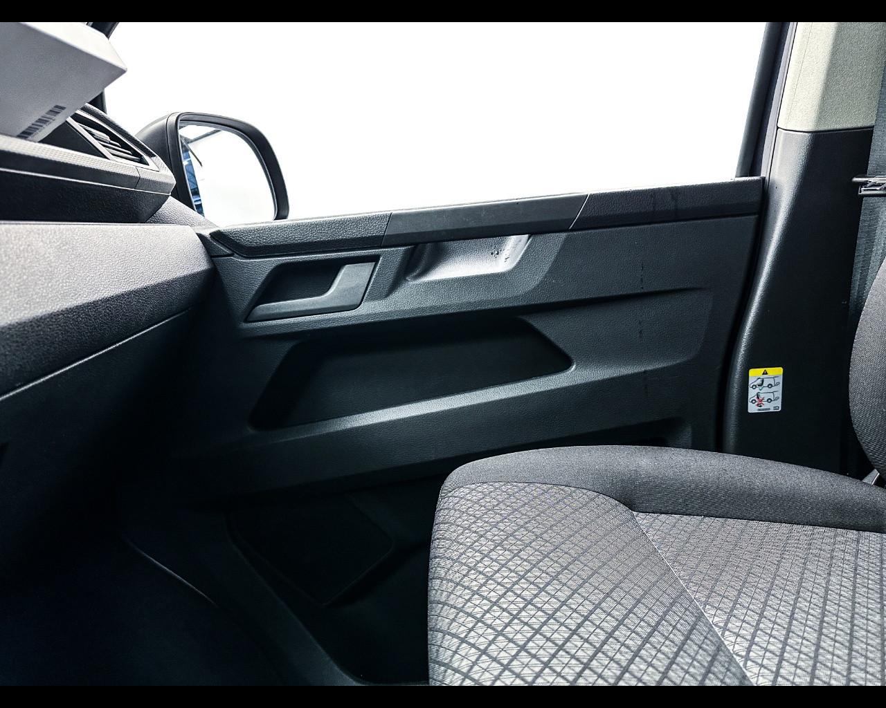 VOLKSWAGEN California 7ª '24-> - California 2.0 TDI 150 CV DSG Beach