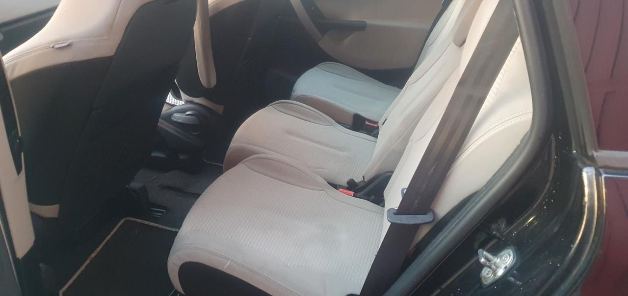 Citroen C4 Picasso 1.6 HDi 110 FAP CMP6 Elegance