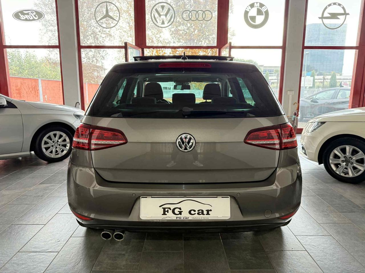 Volkswagen Golf 2.0 TDI DSG 5p. Lounge 150CV TETTO APRIBILE