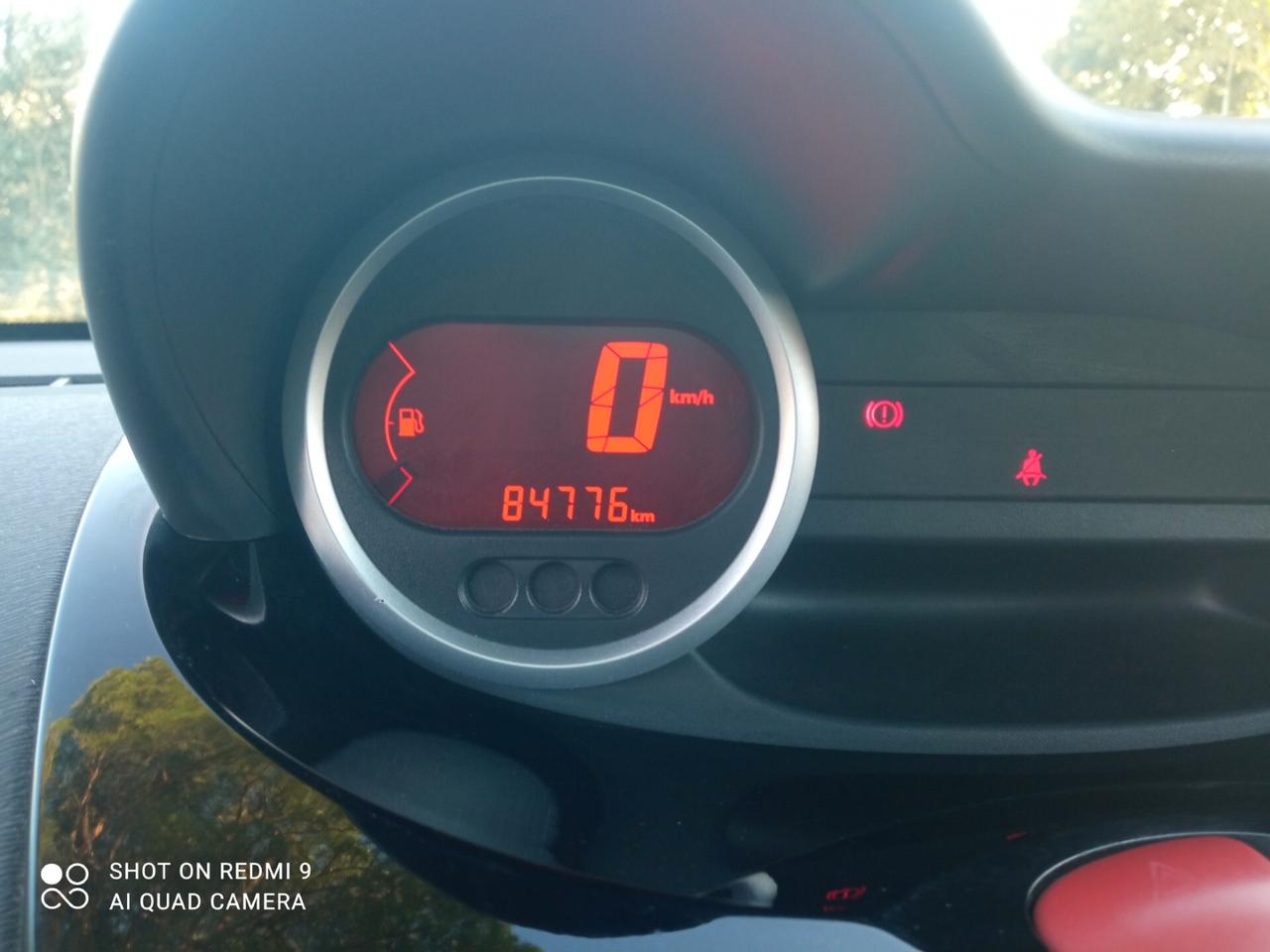 Renault NEW Twingo night&Day