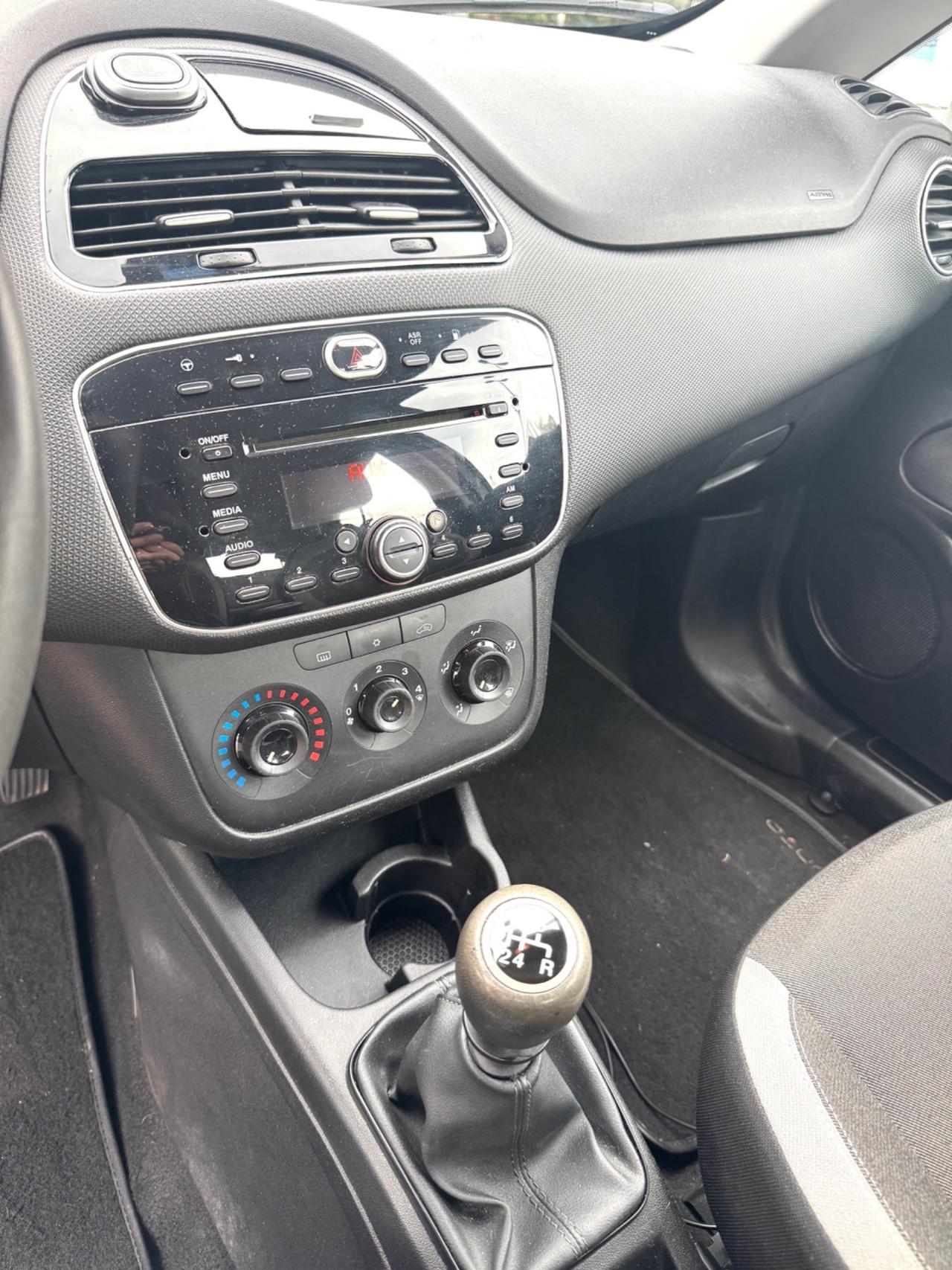 Fiat Punto 1.4 S&S 8V 5 porte Lounge