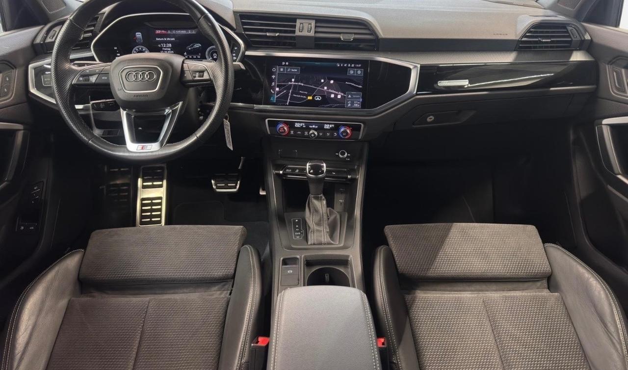 Audi Q3 45 TFSI S tronic S LINE interno esterno Cerchi Sonos