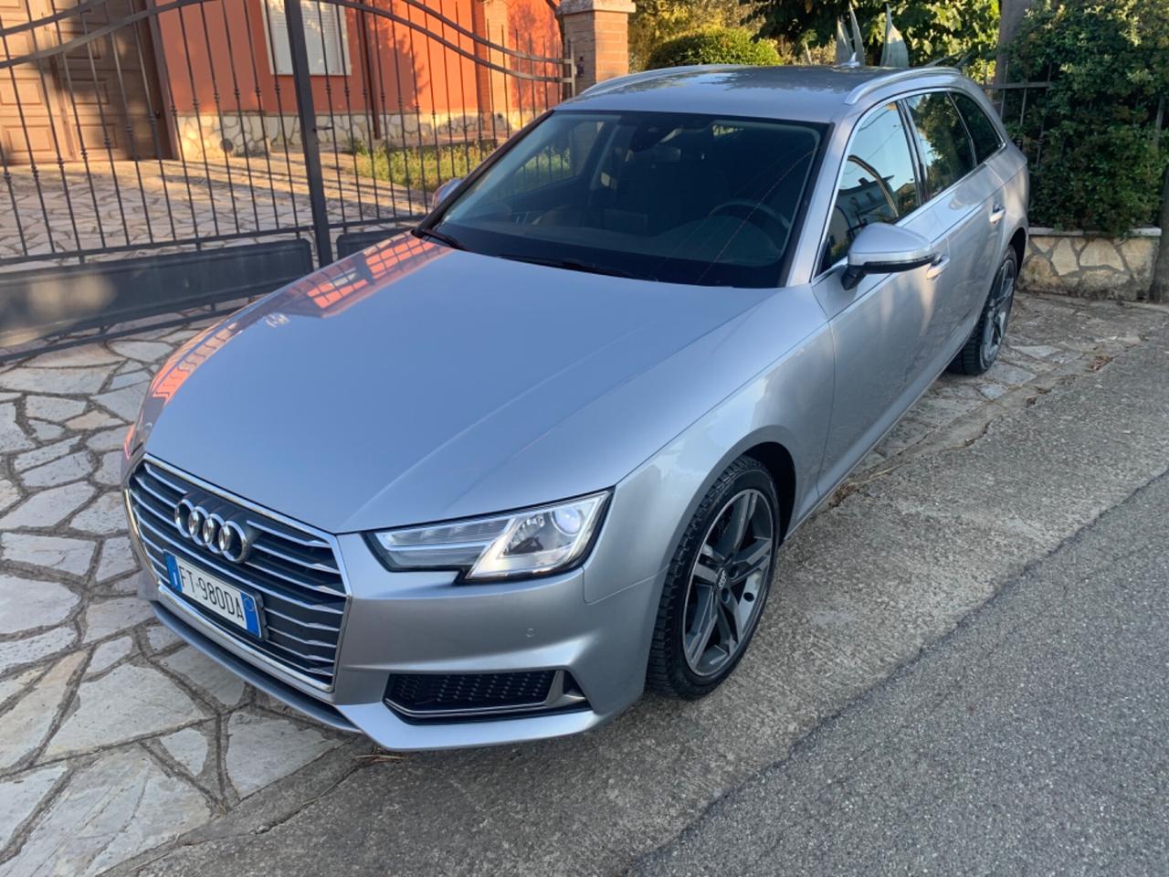 Audi A4 Avant 2.0 TDI 150 CV S tronic Business Sport