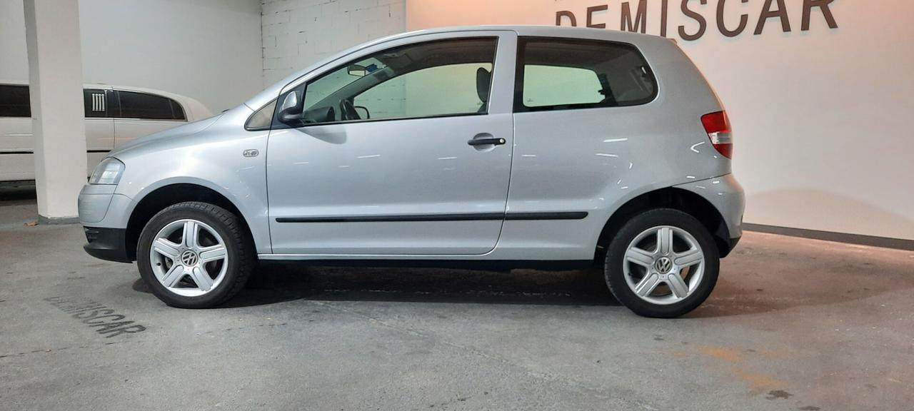 Volkswagen Fox 1.4 Sport BiFuel G