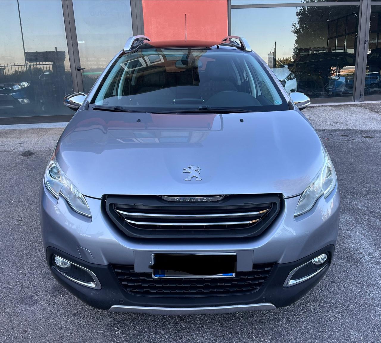 Peugeot 2008 BlueHDi 100 Allure-km192000-
