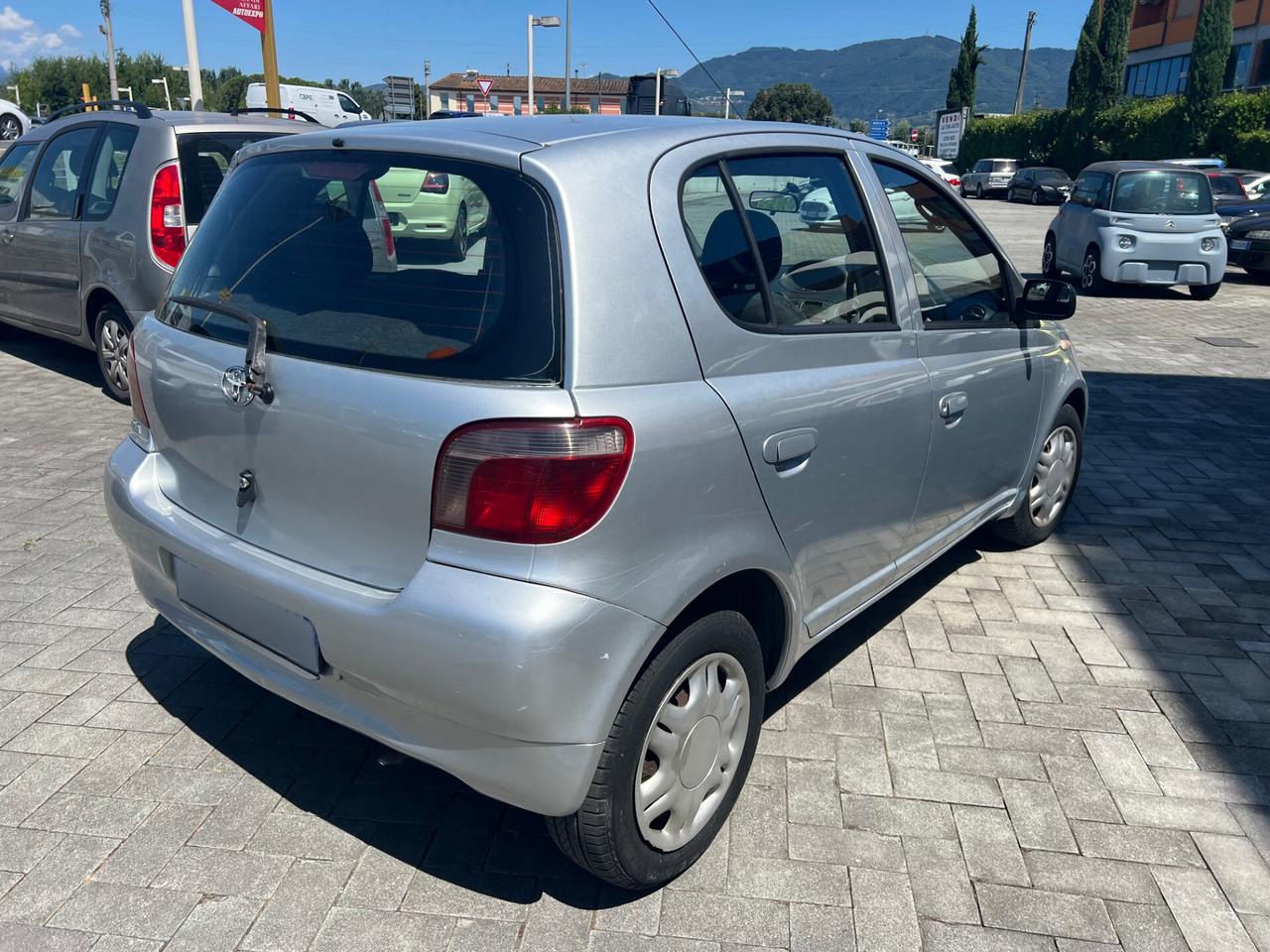 Toyota Yaris 1.3i 16V cat 5 porte aut. Sol