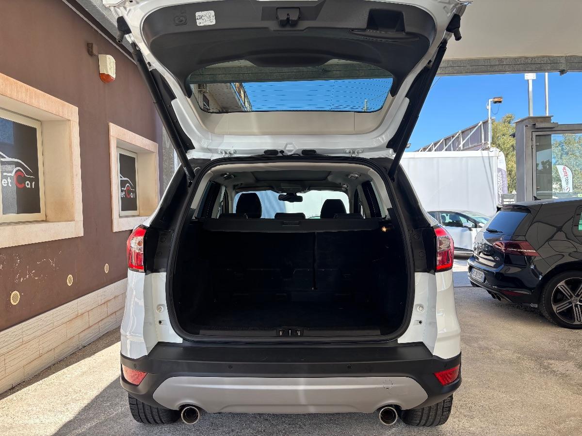 FORD - Kuga - 2.0 TDCI 150 CV S&S 4WD Titanium