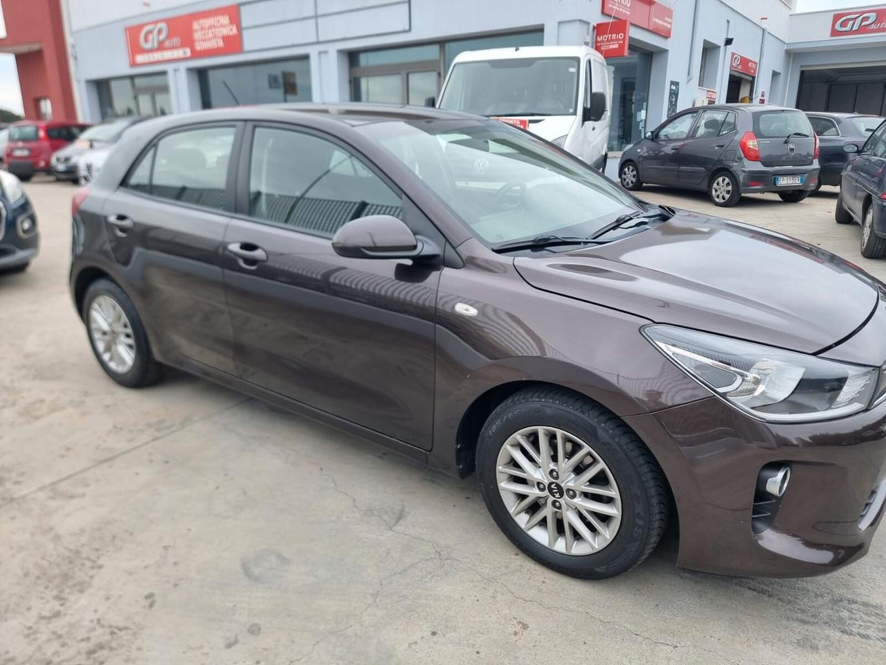 Kia Rio 1.4 CRDi 5p. Cool Collection